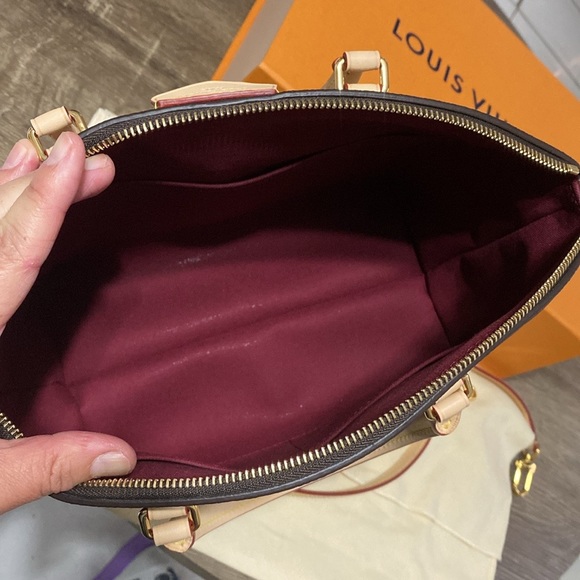 Louis Vuitton Monogram Boetié PM Size Bag NWT - Picture 8 of 15